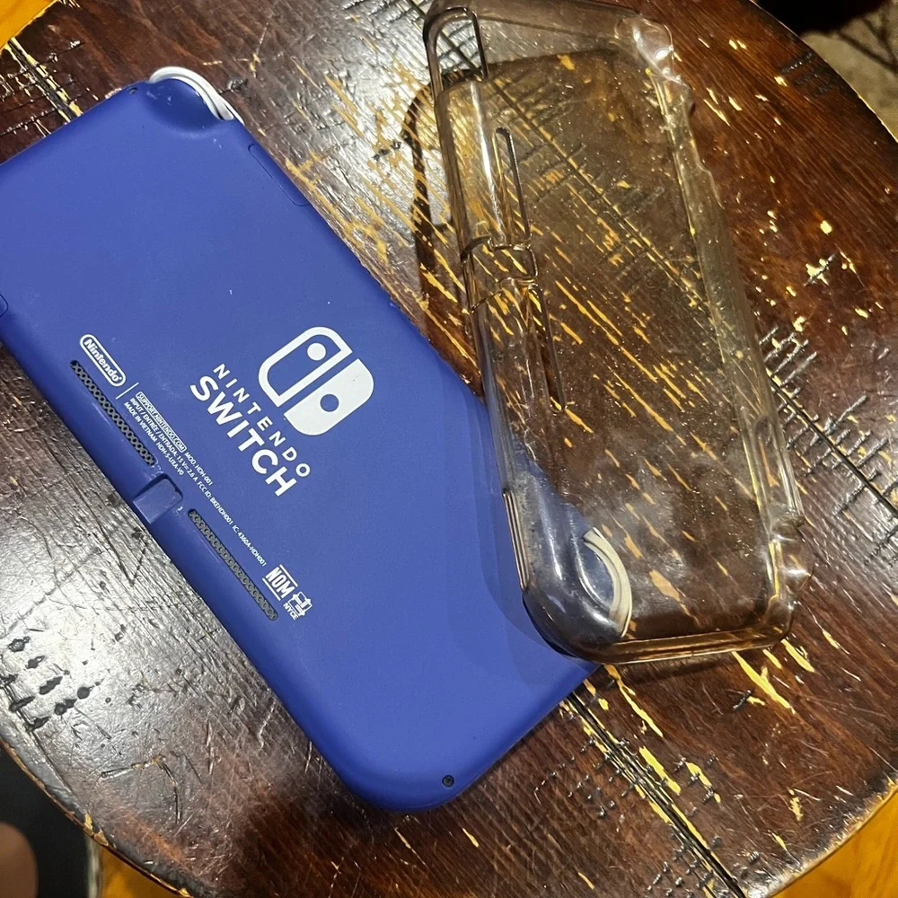 Nintendo Handheld Console - Deep Blue with case